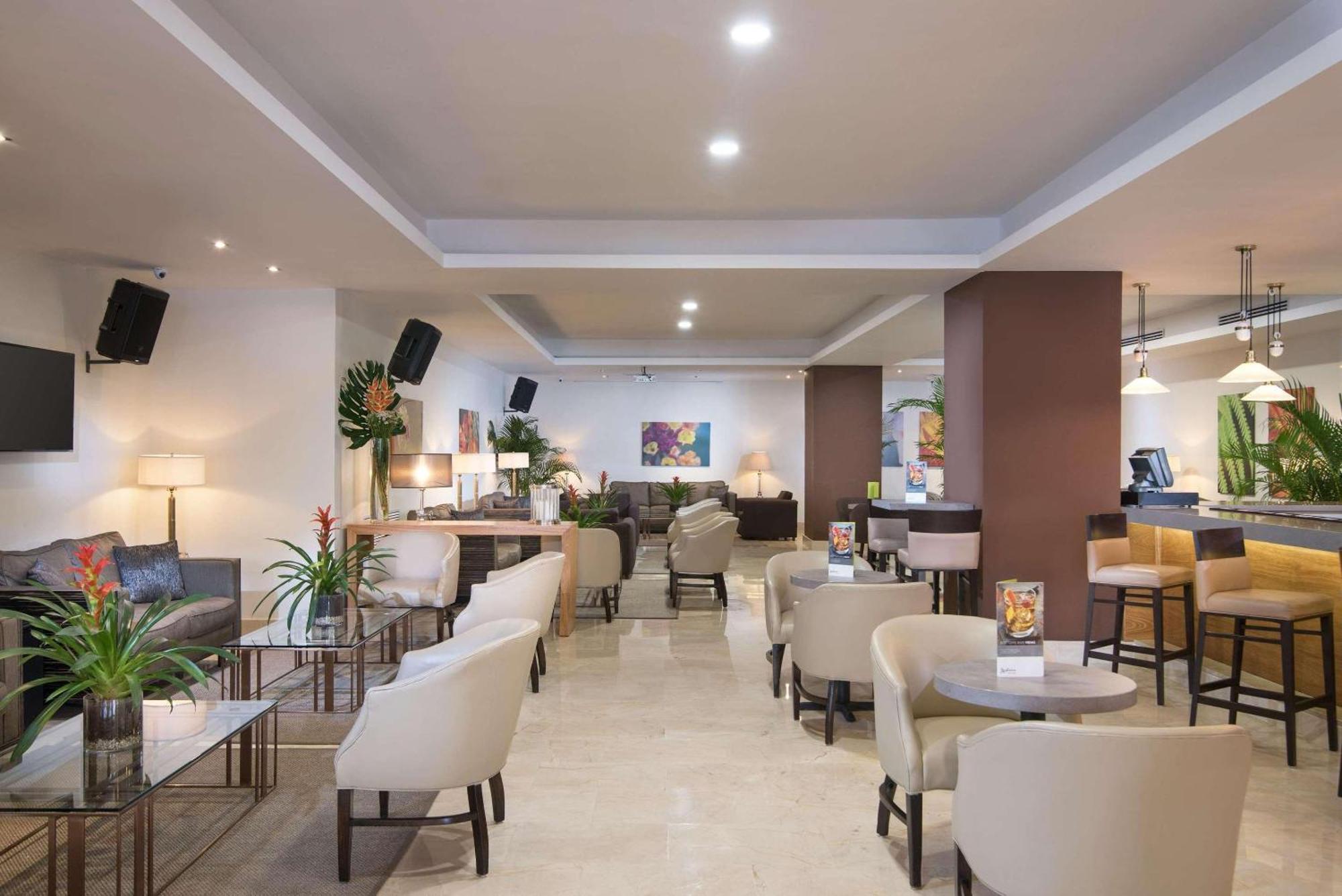 Radisson Hotel سانتو دومينجو المظهر الخارجي الصورة